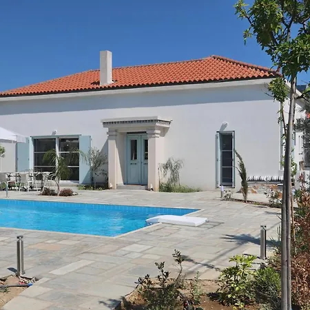 Villa Livadi Skopelos Town